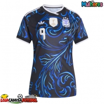 Camisa de Futebol Argentina Julian Alvarez #9 Equipamento Secundário Mulheres Mundo 2026 Manga Curta